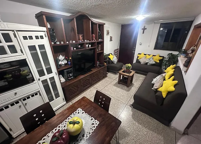 Habitación Privada En Departamento Habitado, Ideal Venir A Conciertos, Y A 15 Minutos Caminando Del Estadio Gnp, Del Palacio De Deportes, Del Autódromo Y Del Metro Velódromo Apartamento
